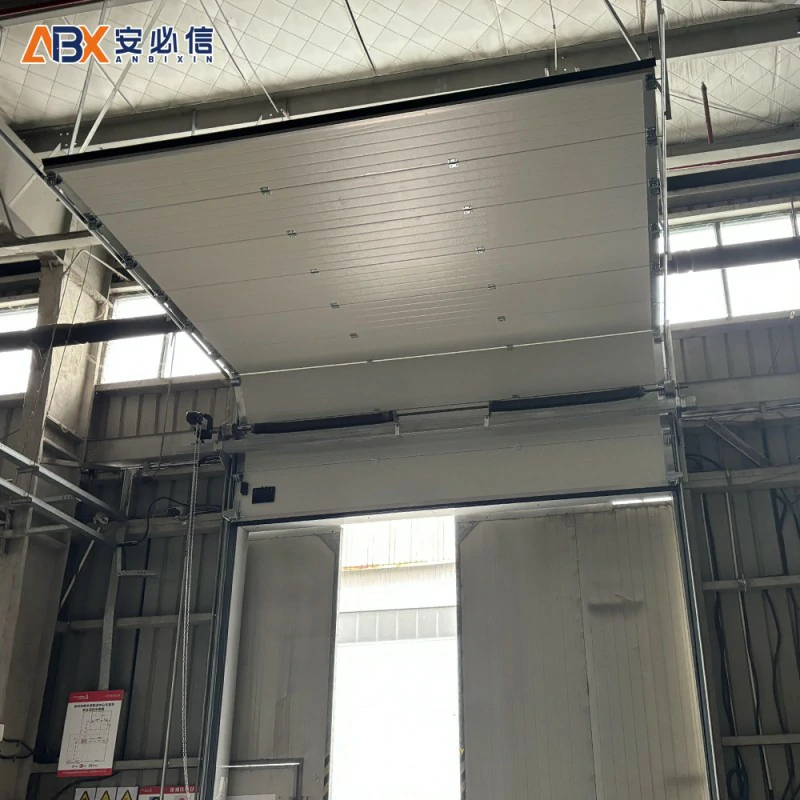 汕尾铝板提升门